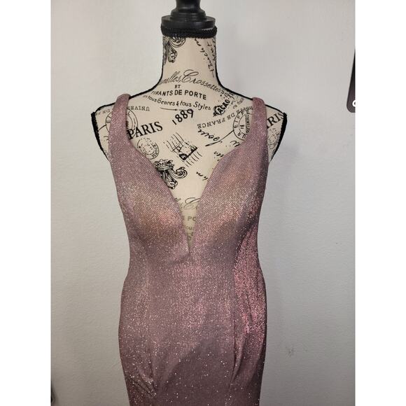 CINDERELLA DIVINE Blush Pink Metallic Long Formal Open Back Maxi Gown Dress SZ 8 - Picture 6 of 13